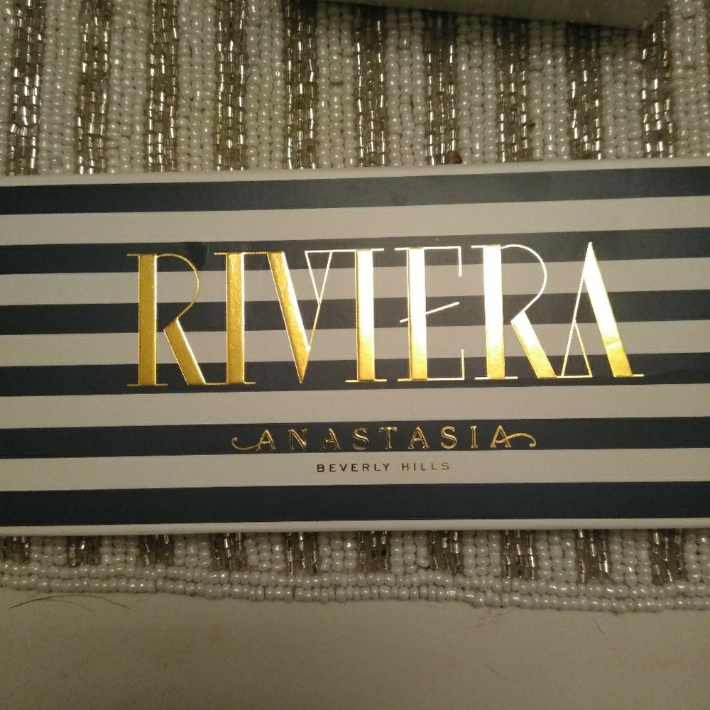 🚫Sold🚫 RIVIERA PELLET by AN